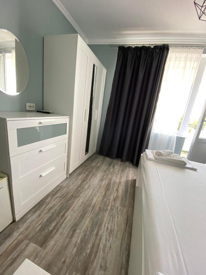 Your Apartament *
